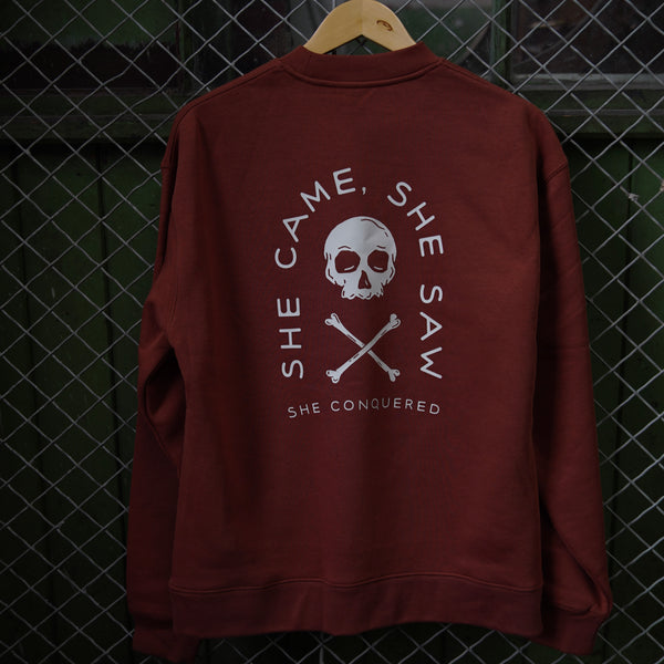 Relaxed She Came, She Saw Sweatshirt Rust