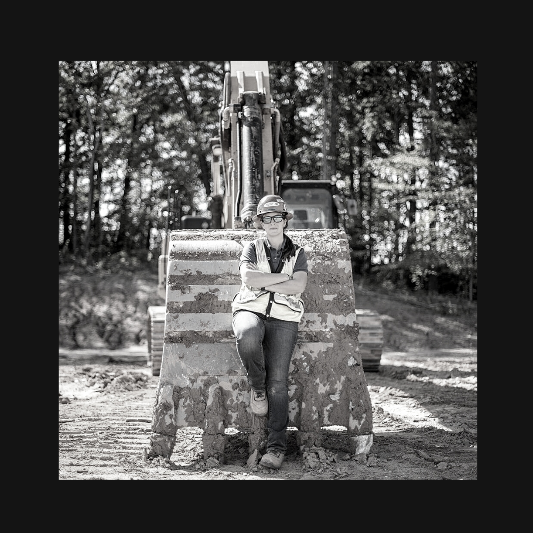 S:3 EP: 7 How To Persevere with Positivity as A Woman in Construction with Kate Rieling